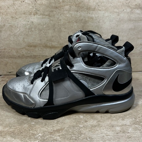 Nike Metallic Silver and Black Men's Sneakers - Picture 1 of 10
